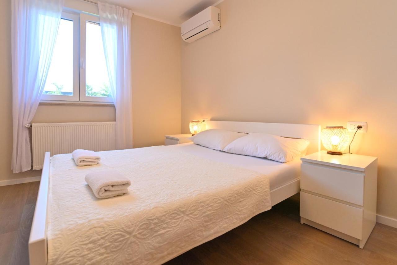 Kostrena - Sidro Apartment ภายนอก รูปภาพ